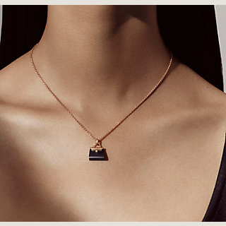■お洒落を楽しむ【 HERMES 】ネックレス Amulettes Kelly ケリーモチーフ 【HERMES】 Amulettes Kelly ケリーネックレス